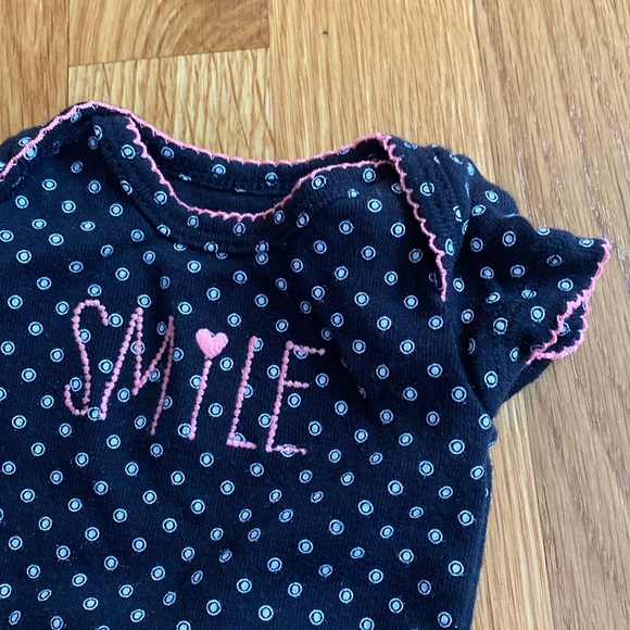 Preemie Carter’s Short Sleeve Onesie Bodysuit Set - Picture 3 of 4